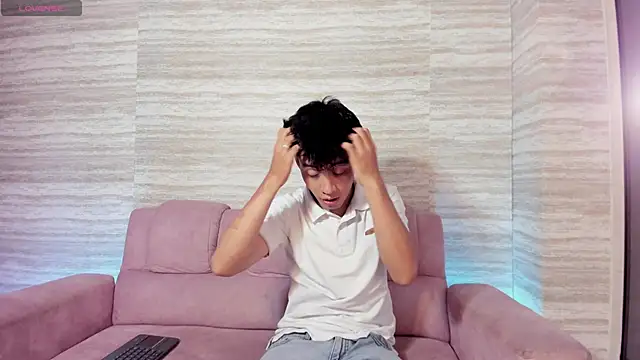 Snapshot of Dani_rivass chatting on December 3, 2025, 11:42 am Dani rivass online show from December 3, 2025, 11:42 am