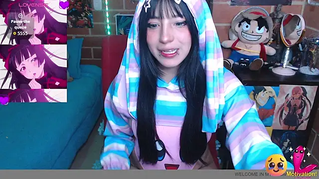 Snapshot of _alexa19pretty_ chatting on September 15, 2025, 5:57 pm alexa19pretty online show from September 15, 2025, 5:57 pm