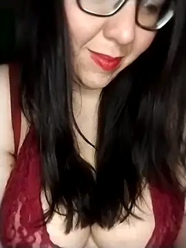 Snapshot of lucecitaxxx chatting on September 21, 2025, 5:45 am lucecitaxxx online show from September 21, 2025, 5:45 am