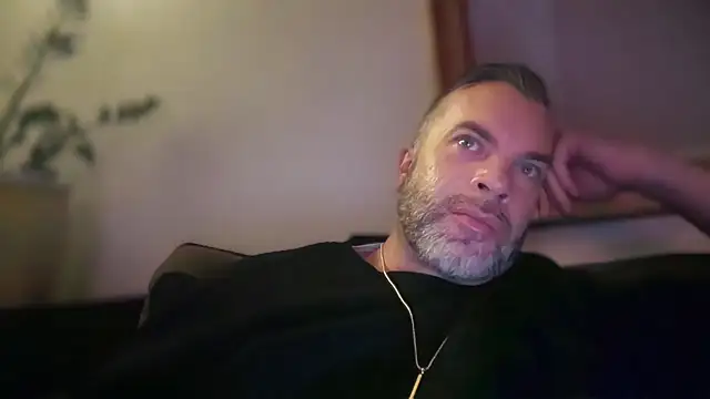 Ty lerDavid online show from April 18, 2026, 5:43 am