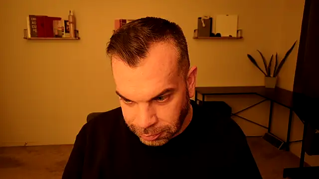 Snapshot of Ty_lerDavid chatting on November 4, 2025, 7:23 am Ty lerDavid online show from November 4, 2025, 7:23 am