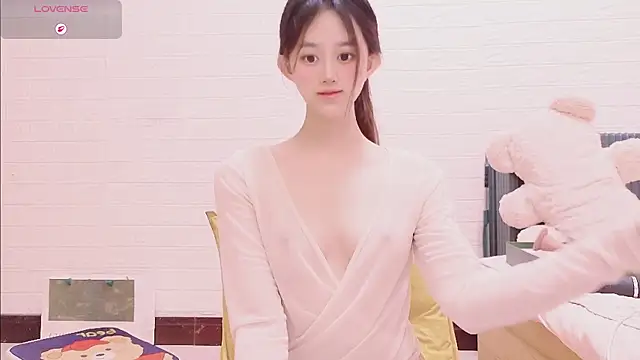 marina-cutegirll online show from February 15, 2026, 1:21 pm