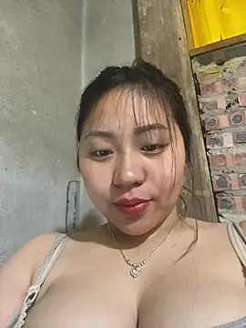 maianhcute online show from February 23, 2026, 1:29 am