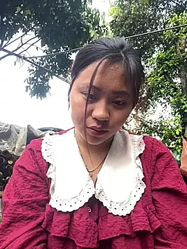 maianhcute online show from April 20, 2026, 12:57 am