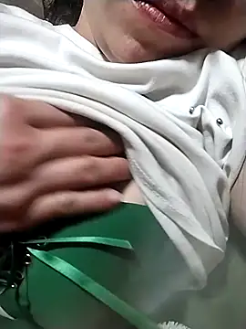 Snapshot of venu00 chatting on February 14, 2026, 6:19 pm venu00 online show from February 14, 2026, 6:19 pm