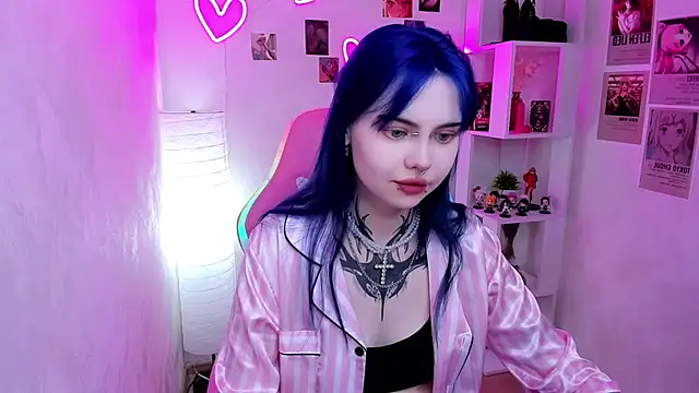 Morana Batt online show from December 18, 2025, 2:27 am