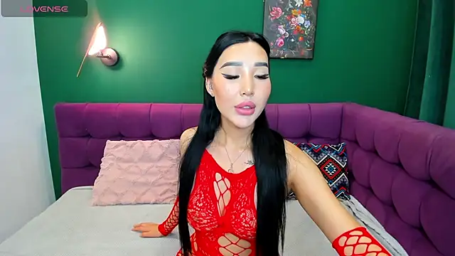 Jennifer Munoz online show from October 10, 2025, 5:41 am