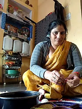 Snapshot of Rakhi99x chatting on November 4, 2025, 4:05 am Rakhi99x online show from November 4, 2025, 4:05 am