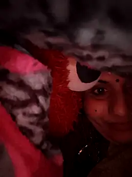 Snapshot of Rakhi99x chatting on November 13, 2025, 6:12 pm Rakhi99x online show from November 13, 2025, 6:12 pm