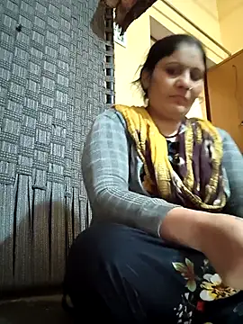 Snapshot of Rakhi99x chatting on November 16, 2025, 3:33 am Rakhi99x online show from November 16, 2025, 3:33 am