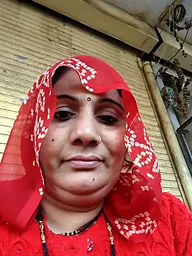 Snapshot of Rakhi99x chatting on November 11, 2025, 1:33 am Rakhi99x online show from November 11, 2025, 1:33 am