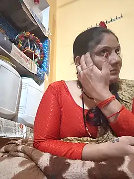 Snapshot of Rakhi99x chatting on November 18, 2025, 3:37 pm Rakhi99x online show from November 18, 2025, 3:37 pm