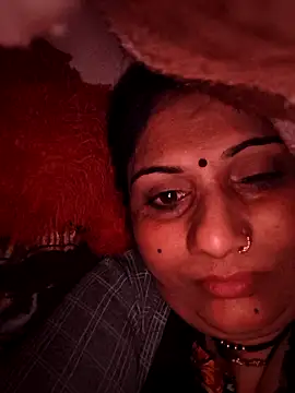 Snapshot of Rakhi99x chatting on November 15, 2025, 1:20 am Rakhi99x online show from November 15, 2025, 1:20 am