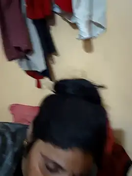 Snapshot of Rakhi99x chatting on December 4, 2025, 2:27 pm Rakhi99x online show from December 4, 2025, 2:27 pm