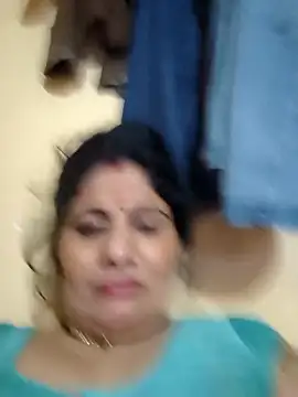 Snapshot of Rakhi99x chatting on September 10, 2025, 4:28 pm Rakhi99x online show from September 10, 2025, 4:28 pm