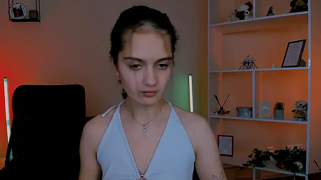 Snapshot of talia_seduce chatting on November 27, 2025, 1:44 pm talia seduce online show from November 27, 2025, 1:44 pm