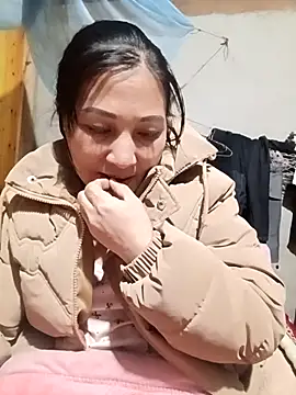 YAYAA-502 online show from January 8, 2026, 2:45 pm