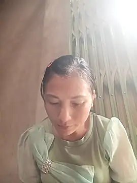 Snapshot of YAYAA-502 chatting on October 15, 2025, 3:27 am YAYAA-502 online show from October 15, 2025, 3:27 am