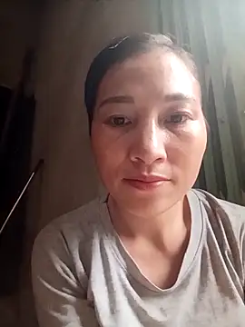 Snapshot of YAYAA-502 chatting on October 4, 2025, 9:55 am YAYAA-502 online show from October 4, 2025, 9:55 am