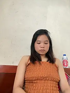 Ngoc-bbi online show from October 13, 2025, 4:25 am