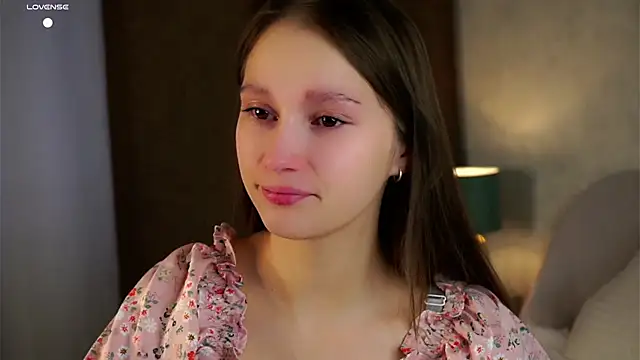 Snapshot of MelaniSeiver chatting on November 3, 2025, 1:11 am MelaniSeiver online show from November 3, 2025, 1:11 am