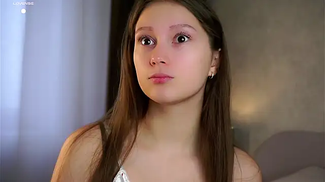 Snapshot of MelaniSeiver chatting on November 4, 2025, 2:15 am MelaniSeiver online show from November 4, 2025, 2:15 am