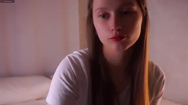 MelaniSeiver online show from February 13, 2026, 1:05 am