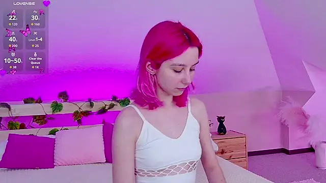 Liann Stark online show from April 4, 2026, 7:26 am