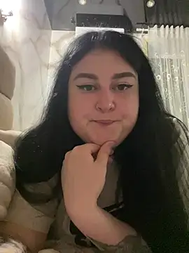 DazzzlingDame online show from May 31, 2026, 6:20 pm
