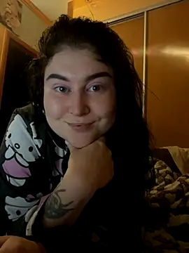 DazzzlingDame online show from October 19, 2025, 2:25 am