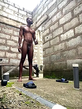 Makemecum634941 online show from September 14, 2025, 10:37 am