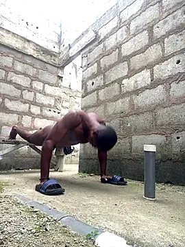 Makemecum634941 online show from September 23, 2025, 8:43 am