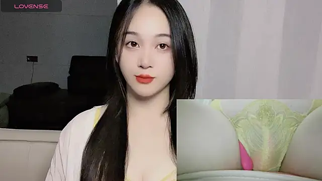 Snapshot of woaiqinqin chatting on October 16, 2025, 3:42 pm woaiqinqin online show from October 16, 2025, 3:42 pm