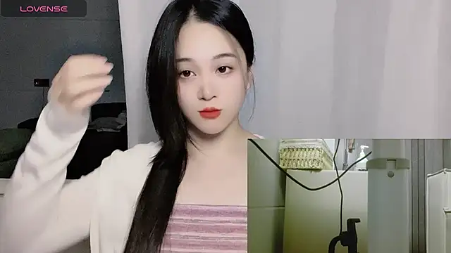 Snapshot of woaiqinqin chatting on October 23, 2025, 3:32 pm woaiqinqin online show from October 23, 2025, 3:32 pm