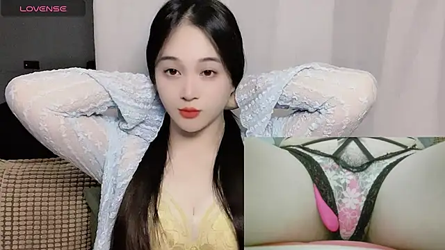 Snapshot of woaiqinqin chatting on October 15, 2025, 3:20 pm woaiqinqin online show from October 15, 2025, 3:20 pm