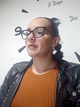 sarita star online show from November 25, 2025, 1:39 am