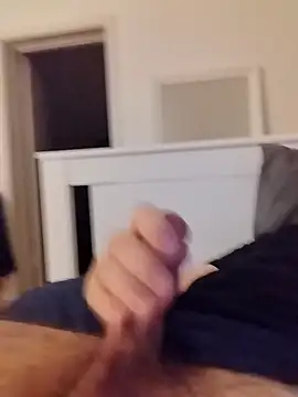 NewJoiner online show from September 23, 2025, 9:00 pm