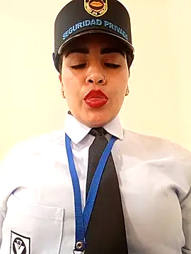 Snapshot of MAYE__13 chatting on October 16, 2025, 6:16 pm MAYE 13 online show from October 16, 2025, 6:16 pm