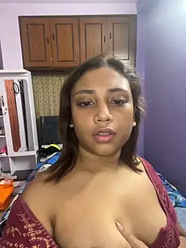 Snapshot of goodvibesonly44445 chatting on October 29, 2025, 2:05 pm goodvibesonly44445 online show from October 29, 2025, 2:05 pm