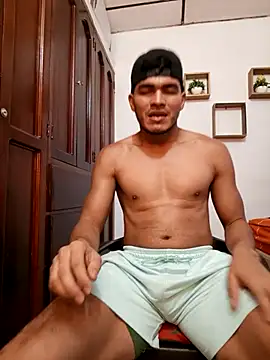 Snapshot of caspinth chatting on September 10, 2025, 1:54 pm caspinth online show from September 10, 2025, 1:54 pm