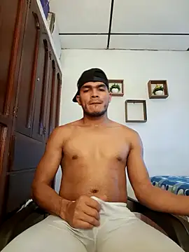 Snapshot of caspinth chatting on September 17, 2025, 1:46 pm caspinth online show from September 17, 2025, 1:46 pm