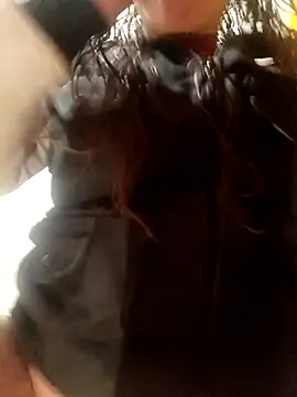 Snapshot of VERONICA__03 chatting on November 14, 2025, 2:54 pm VERONICA 03 online show from November 14, 2025, 2:54 pm