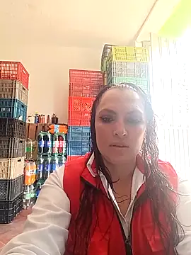 Snapshot of VERONICA__03 chatting on December 3, 2025, 1:10 pm VERONICA 03 online show from December 3, 2025, 1:10 pm