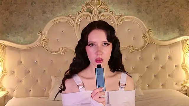 Snapshot of GraceMartinos chatting on November 30, 2025, 8:42 pm GraceMartinos online show from November 30, 2025, 8:42 pm