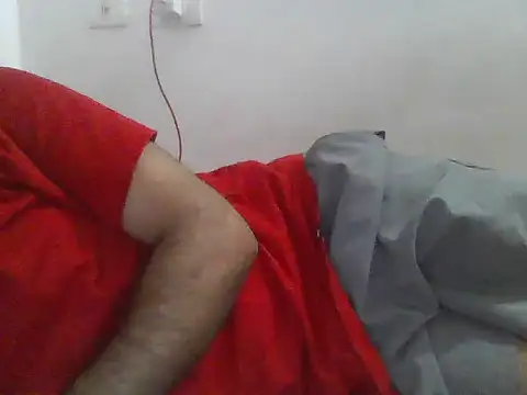 Snapshot of CalmedVodka chatting on October 21, 2025, 5:01 pm CalmedVodka online show from October 21, 2025, 5:01 pm