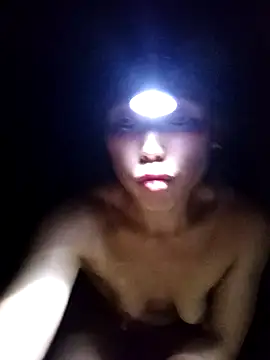 Snapshot of Ngocmi909 chatting on November 16, 2025, 12:43 pm Ngocmi909 online show from November 16, 2025, 12:43 pm