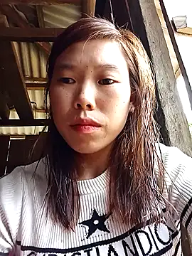 Snapshot of Ngocmi909 chatting on October 26, 2025, 8:26 am Ngocmi909 online show from October 26, 2025, 8:26 am