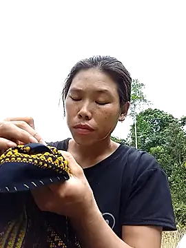 Snapshot of Ngocmi909 chatting on October 2, 2025, 5:22 am Ngocmi909 online show from October 2, 2025, 5:22 am