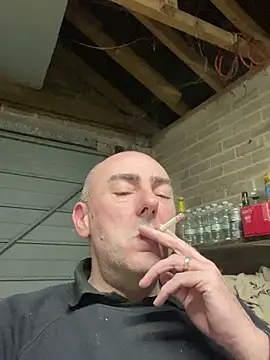 Richmcgee online show from March 9, 2026, 8:12 pm