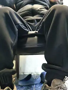 anggllaaa online show from December 19, 2025, 12:47 am